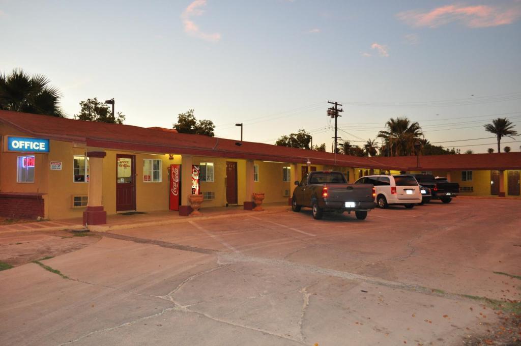 卡莱克西科加利福尼亚套房汽车旅馆 Calexico 外观 照片